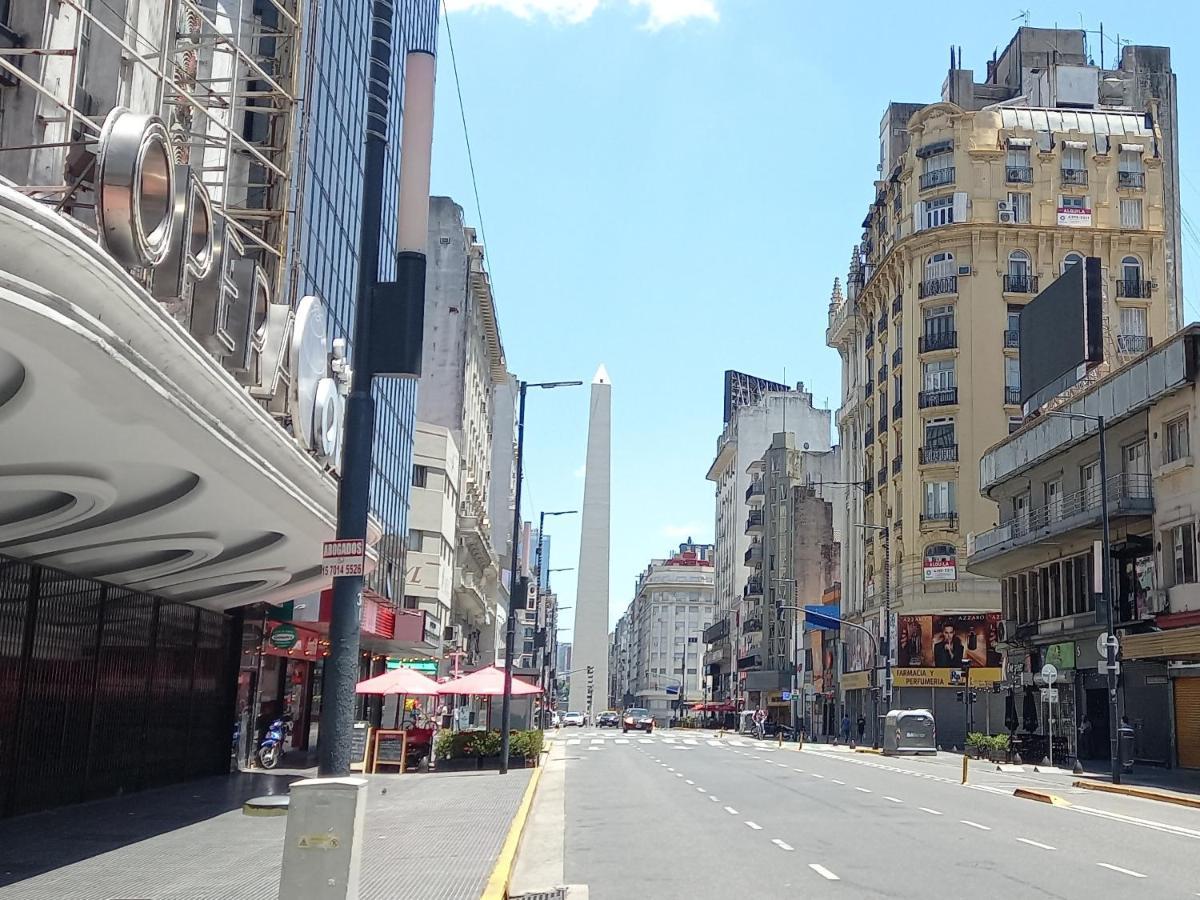 Tango Pop Junto Al Obelisco En 820 Avenida Corrientes Buenos Aires Exterior foto