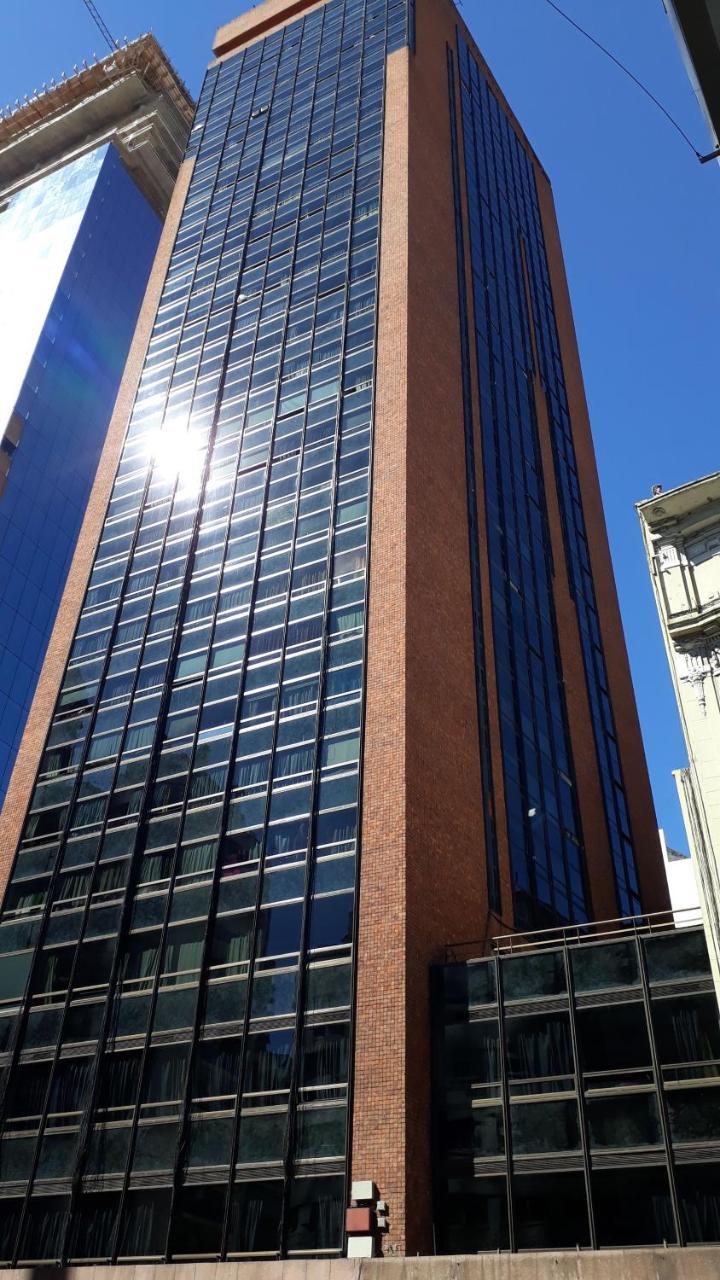 Tango Pop Junto Al Obelisco En 820 Avenida Corrientes Buenos Aires Exterior foto